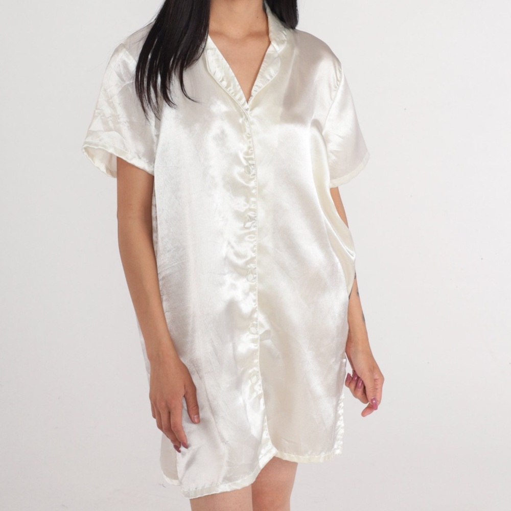 vintage night slip feels silk